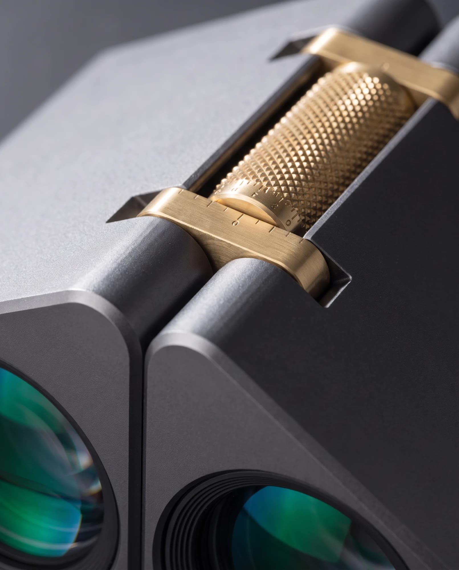 Prism Binoculars — 04